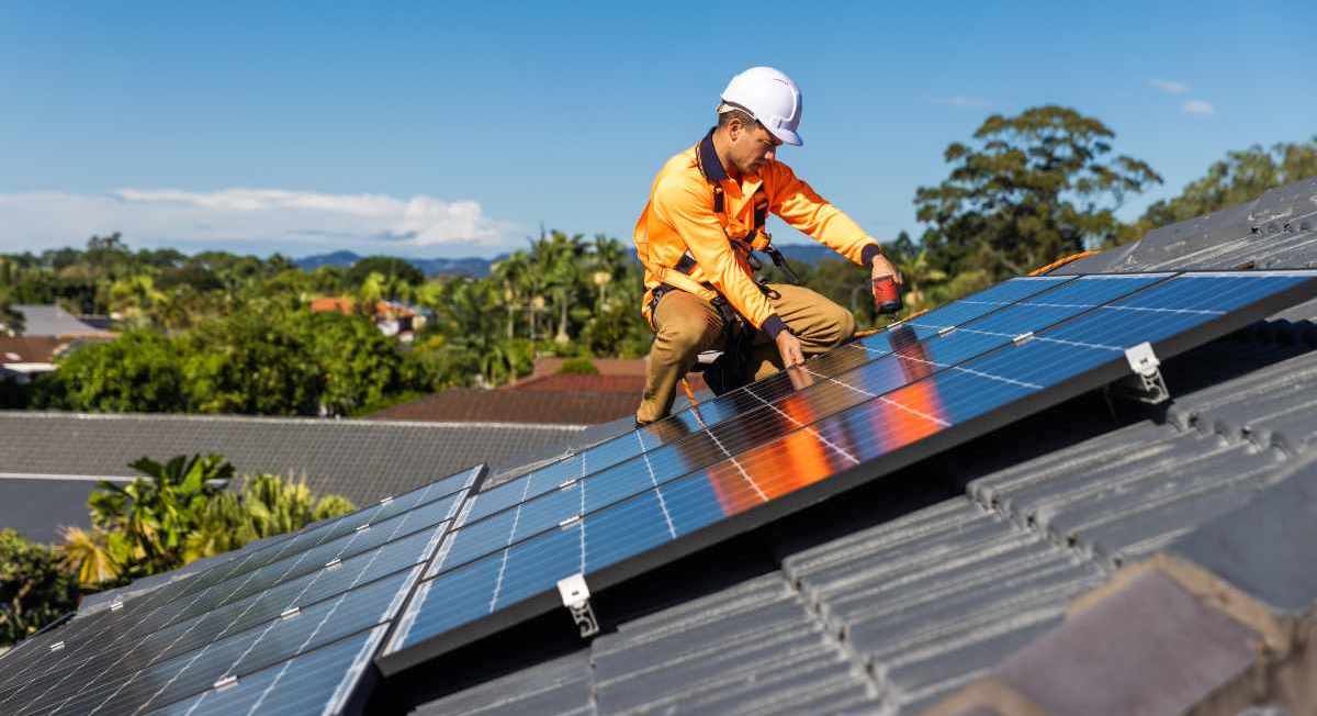 Riparazione pannelli fotovoltaici grandine